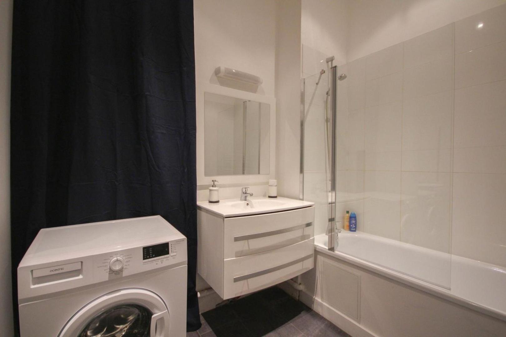 2-Bedroom Flat + Private Car Park. Lila Exterior foto